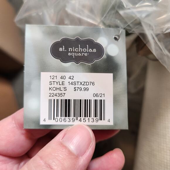 ST  NICHOLAS SQUARE Jingling Juniper Santa Cream Green Lighted Christmas Tree - Picture 4 of 12